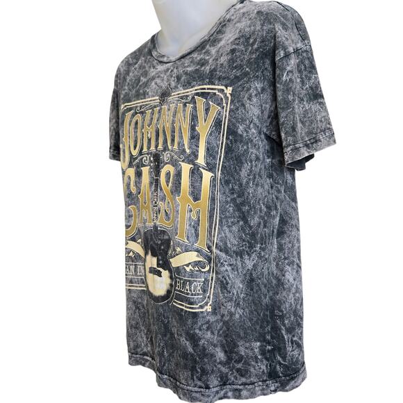 Johnny Cash T Shirt Medium Acid Wash Graphic Band Tee Man in Black Guitar Cotton - Picture 4 of 6